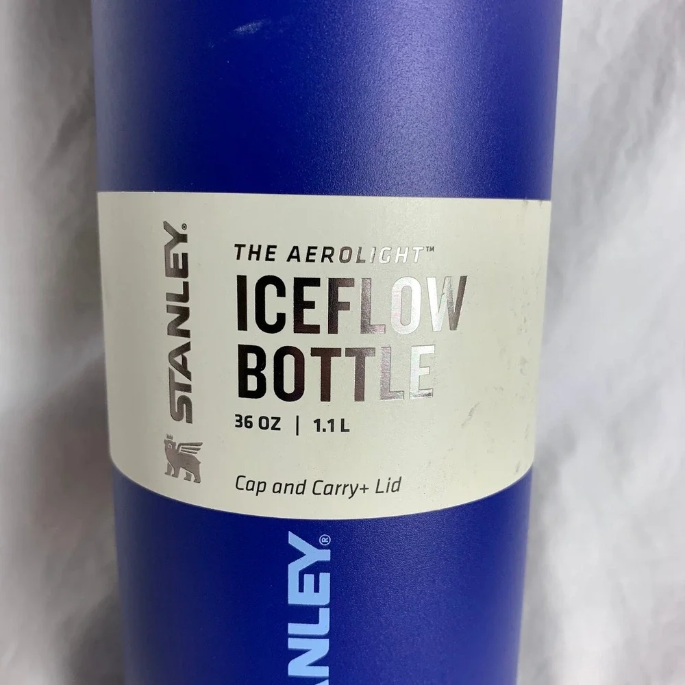 Stanley Aerolight Iceflow‎ Bottle 36 oz Blue Cap Carry Lid Insulated - Picture 3 of 9